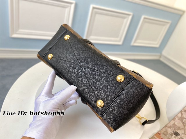 路易威登LV女包 M44898黑色 Open Handbag LV老花配皮手提肩背包 xxlv2381